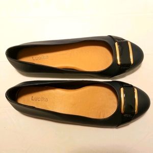Luoika shoes navy blue flats size 10.5 Wide